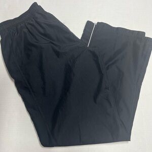 Vintage Champion women’s windbreaker pants medium